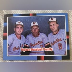 Ripken family baseball card